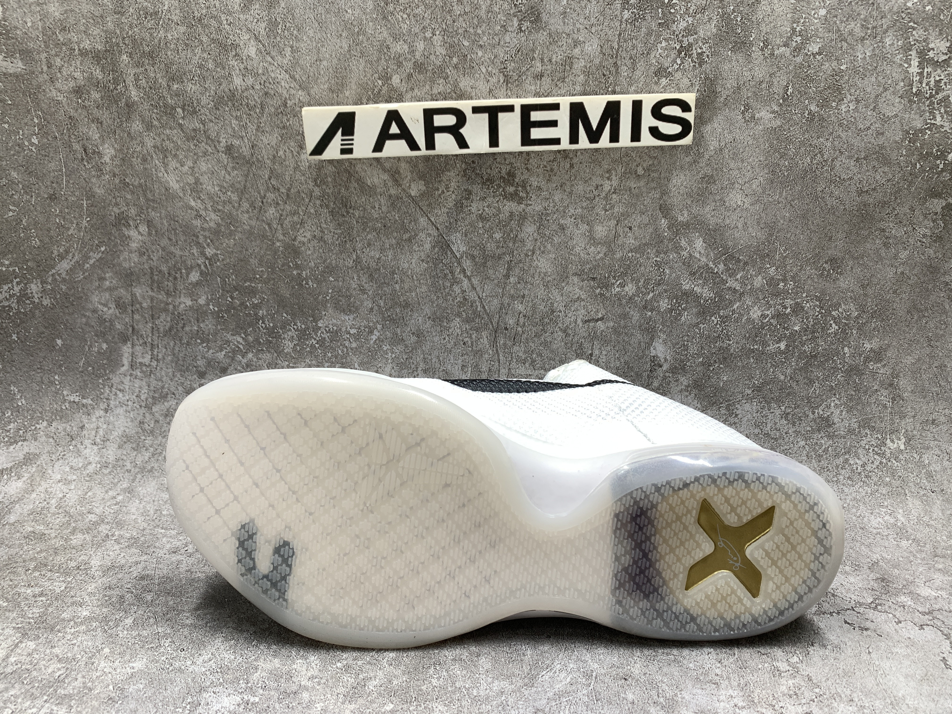 Nike Kobe 10 Fundamentals