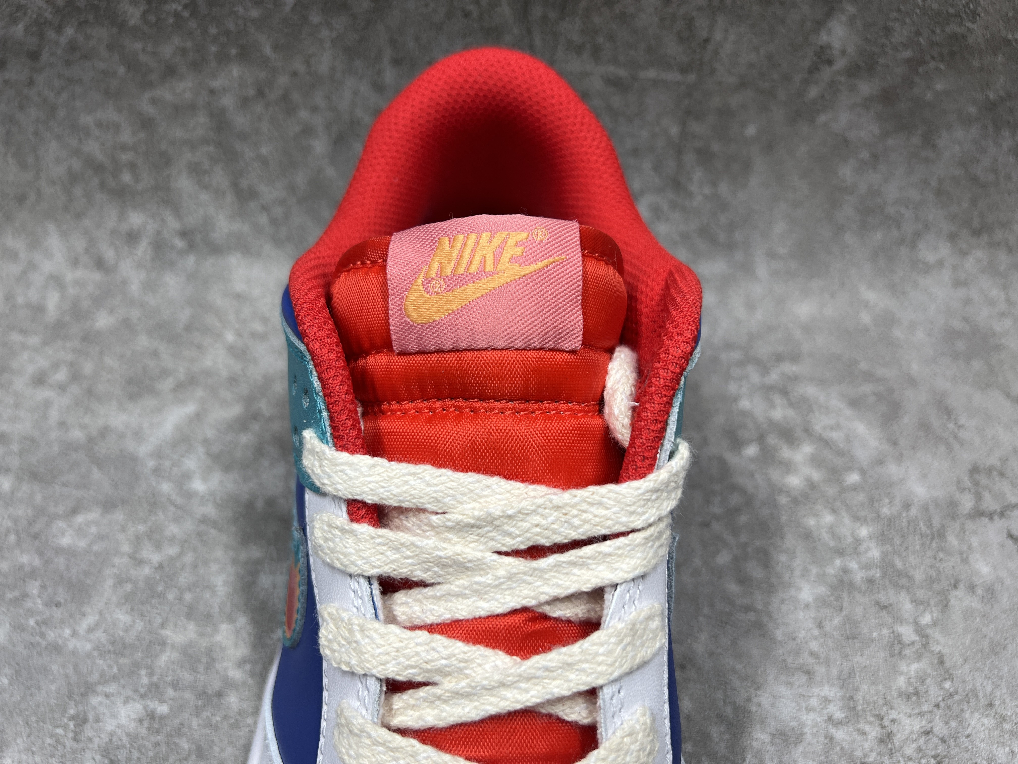 Nike Dunk Low Katsuhiro Tomo