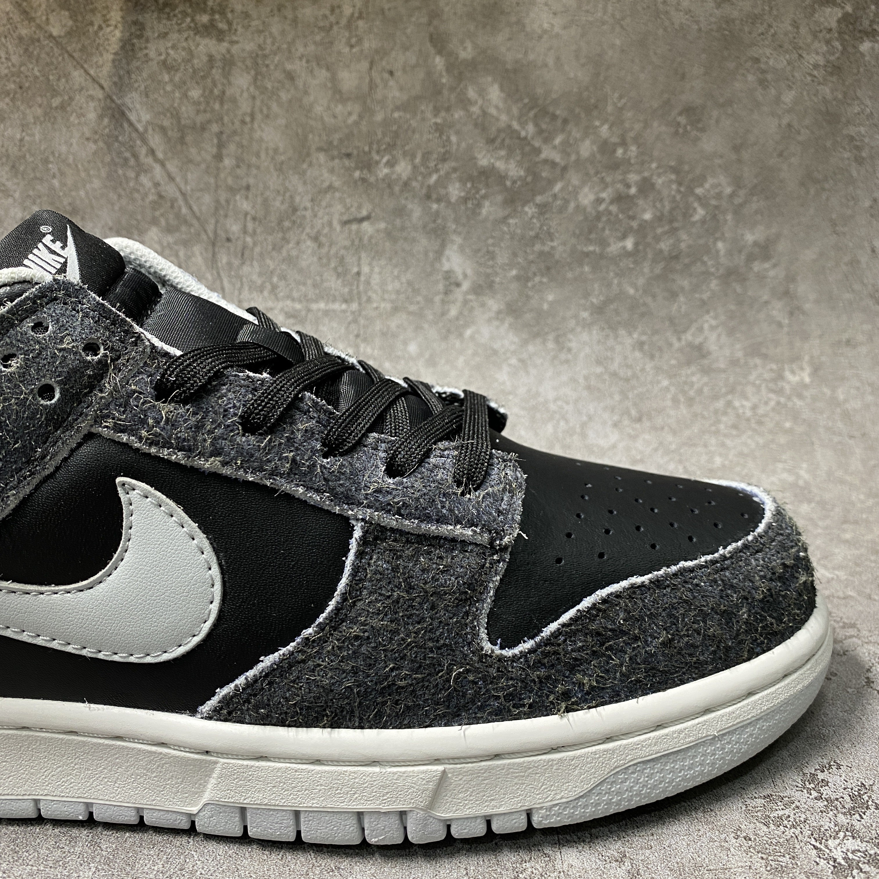 Nike Dunk Low Premium Animal Pack Zebra