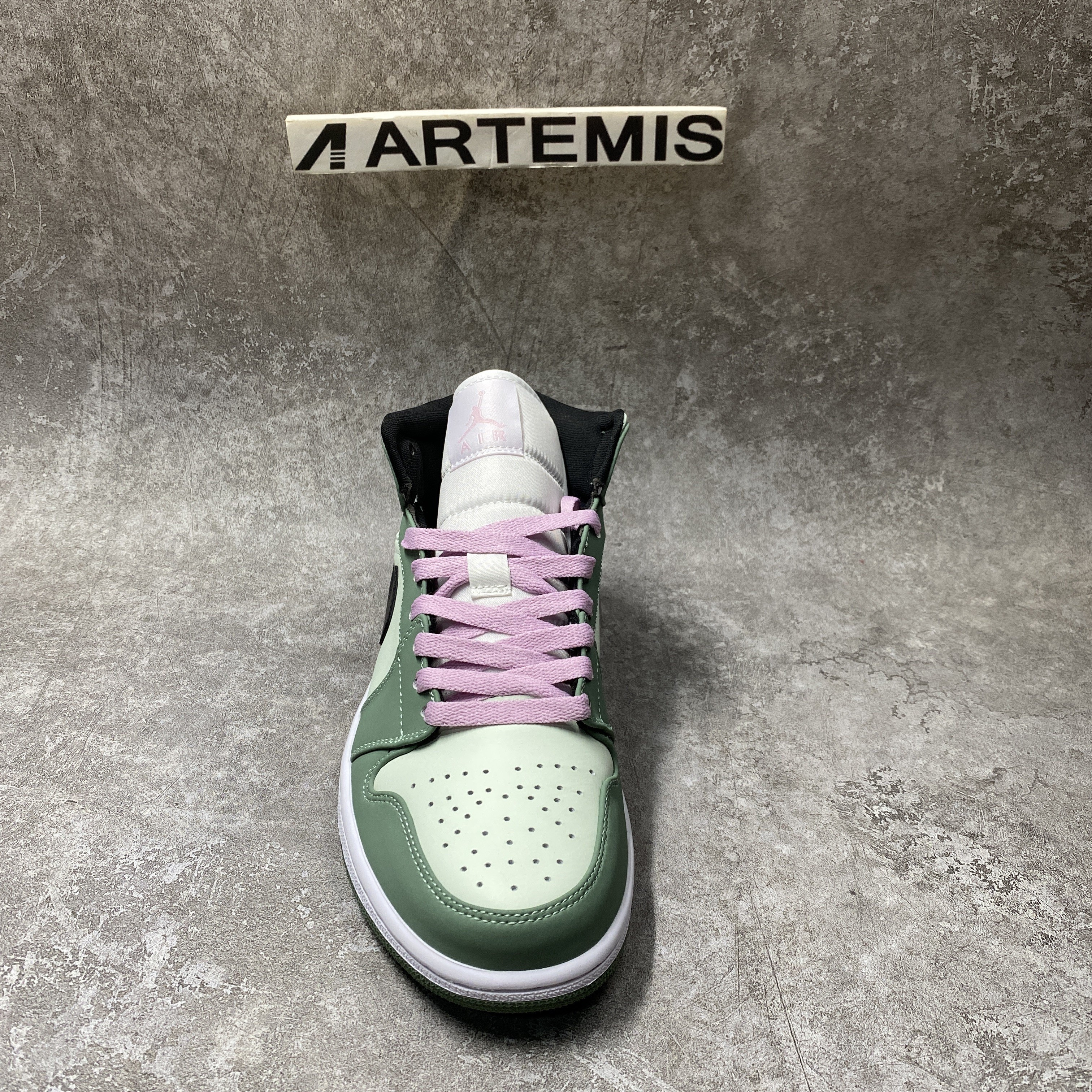 Air Jordan 1 Mid Dutch Green