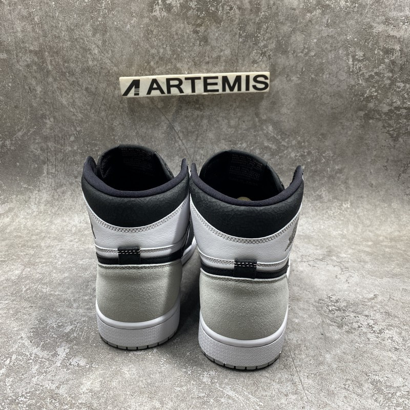 Air Jordan 1 Retro High OG Stage Haze