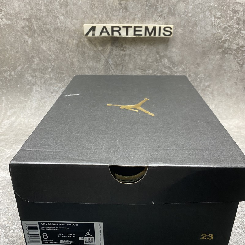 Air Jordan 11 Retro Low Tour Yellow Snakeskin