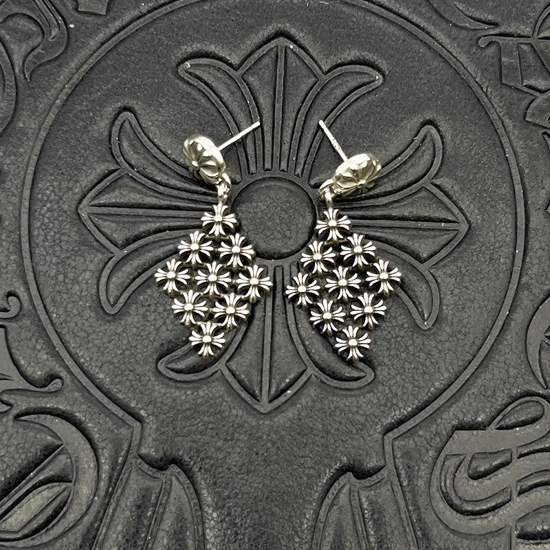 ch**me he**ts large Di*m*nd-shaped cross chain earrings