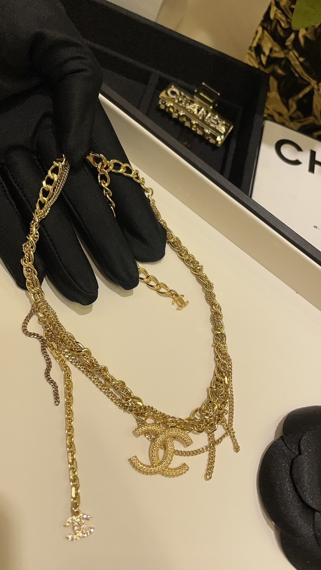 Ch*el necklace