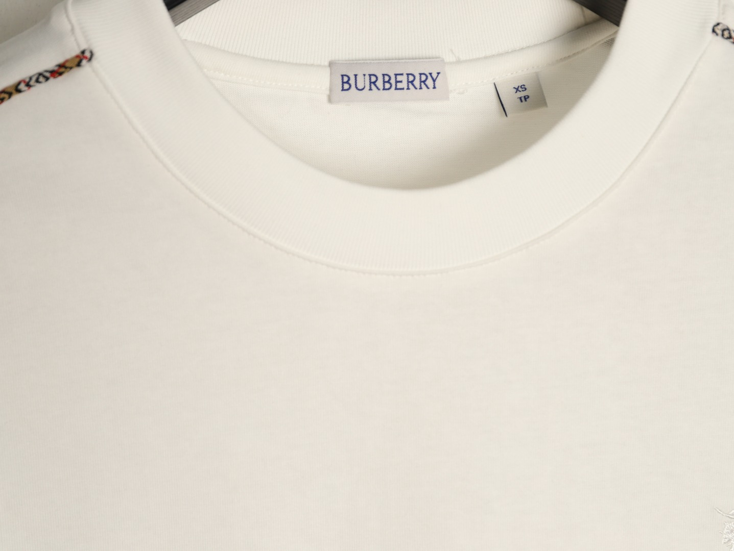 B**rry short-sleeved t-shirt