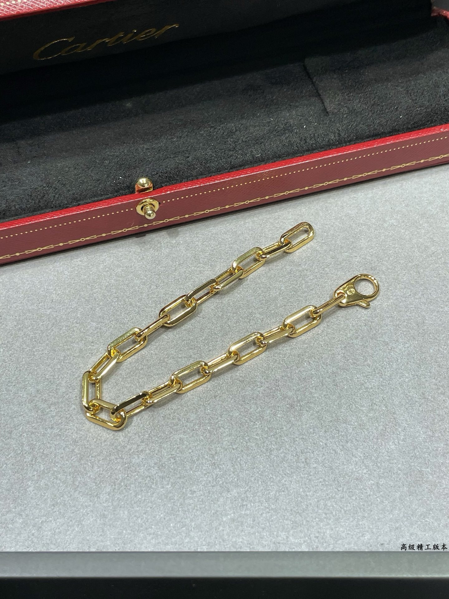 Ca*t*er santos de bracelet(chain length 20cm)