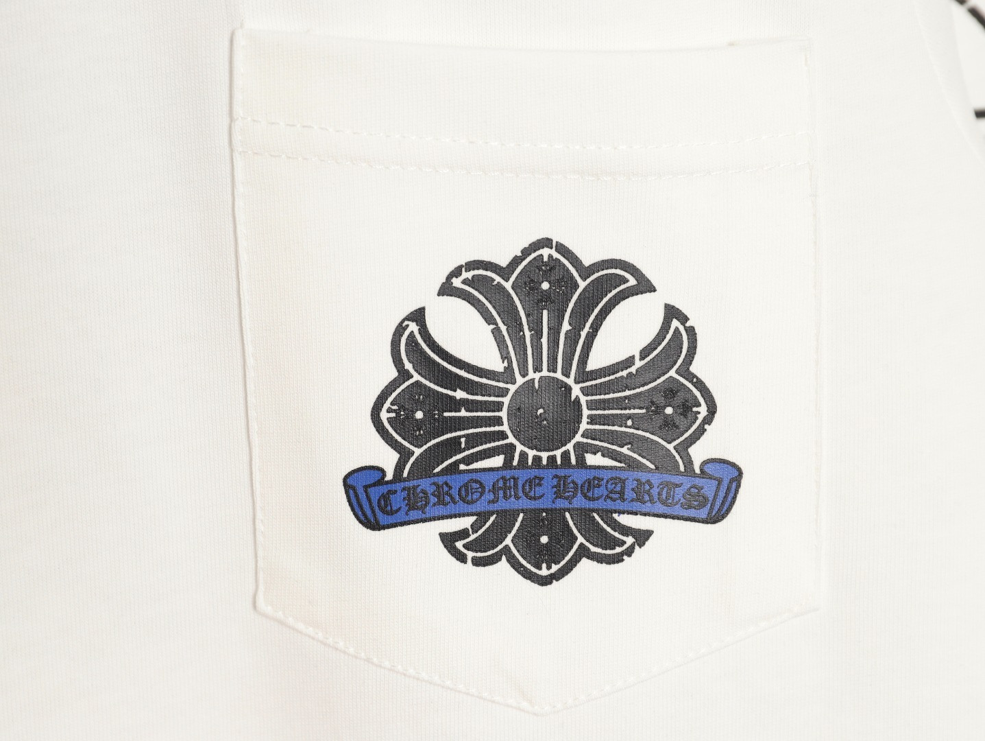 Ch**me He**ts long-sleeved t-shirt