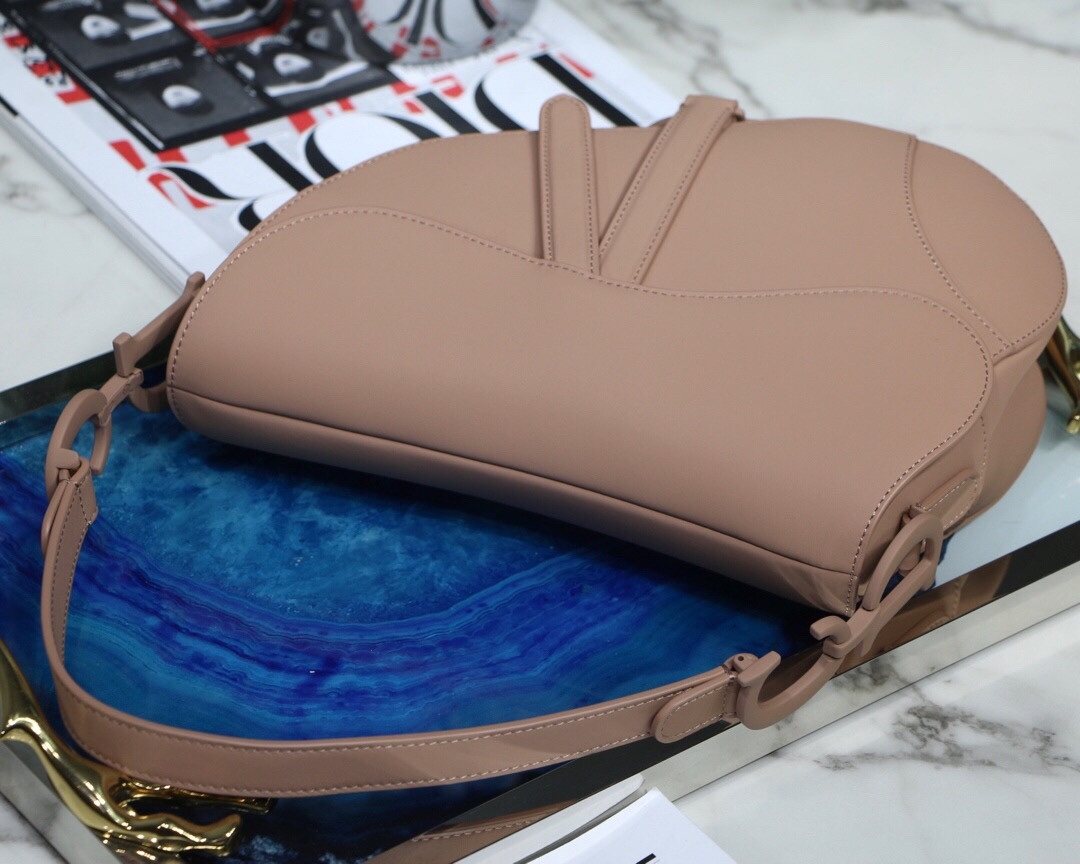D*0r Saddle Bag Antique Pink Smooth Calfskin 25.5x20x6.5cm