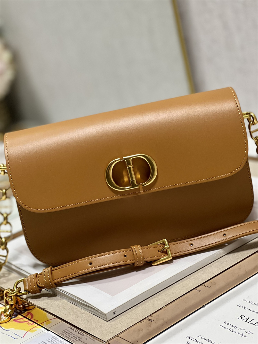 D*0r 30 Montaigne Avenue Caramel 22.5 x 12.5 x 6.5 cm