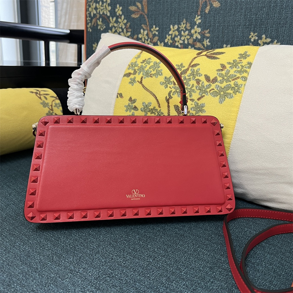 va*t*no GARAVANI ROCKSTUD23 smooth calfskin handbag Red