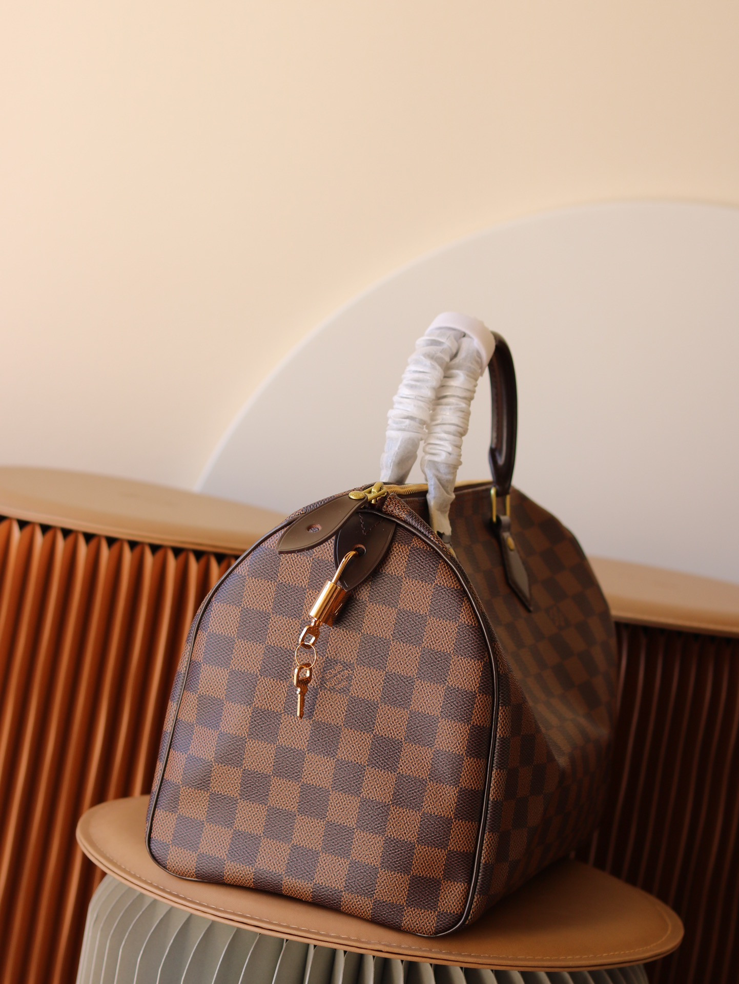 L0*is V*t0n N41364 Speedy 30