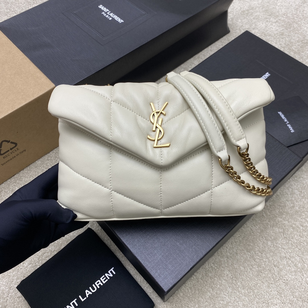 Y*L PUFFER IN LEATHER WHITE 23 X 15.5 X 5.8 CM