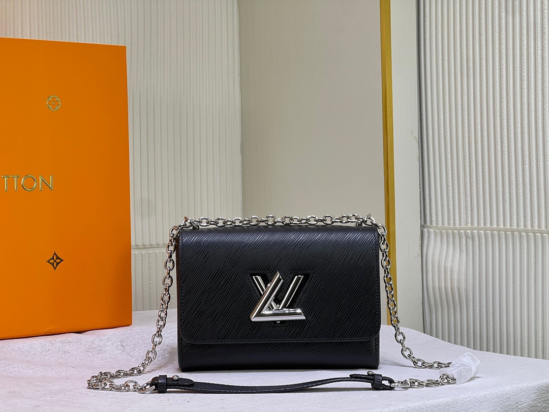 L0*is V*t0n Twist MM Black 9.1 x 6.7 x 3.7 inches