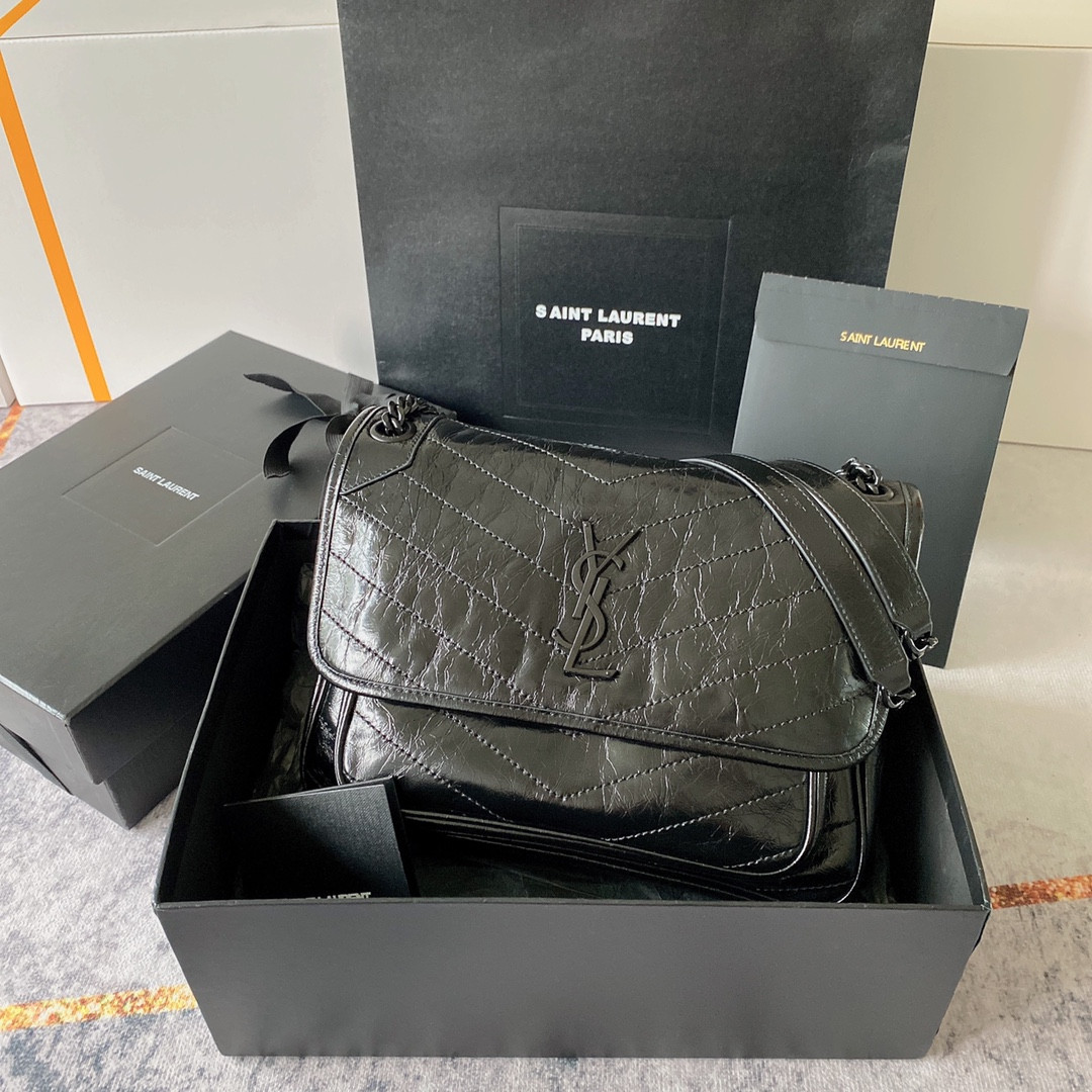 Y*L NIKI MEDIUM IN VINTAGE LEATHER ALL BLACK 11 X 7.8 X 3.3 INCHES