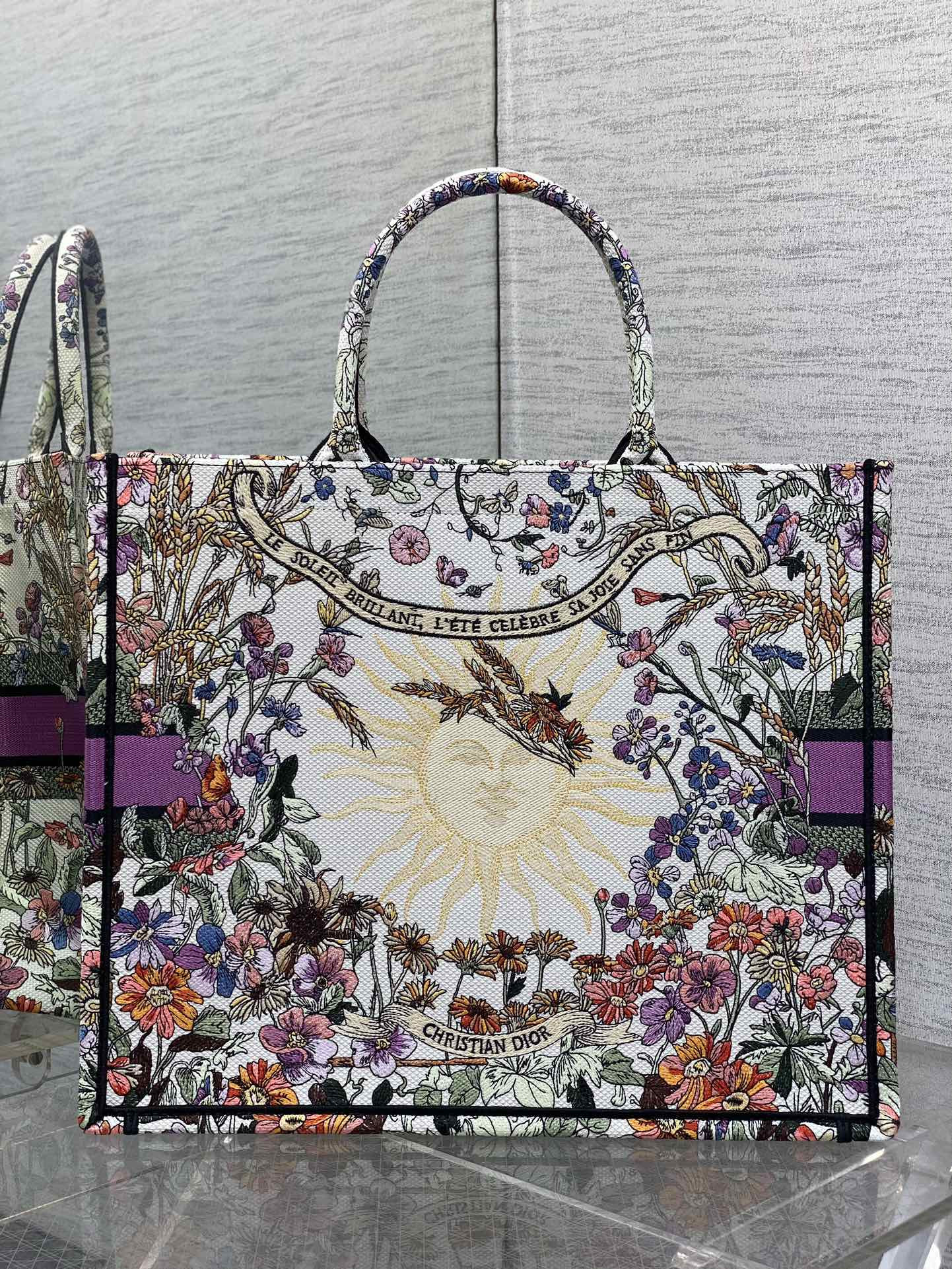 D*0r Book Tote  Ecru Multicolor D*0r 4 Saisons Été Soleil Embroidery 42 x18 x35cm