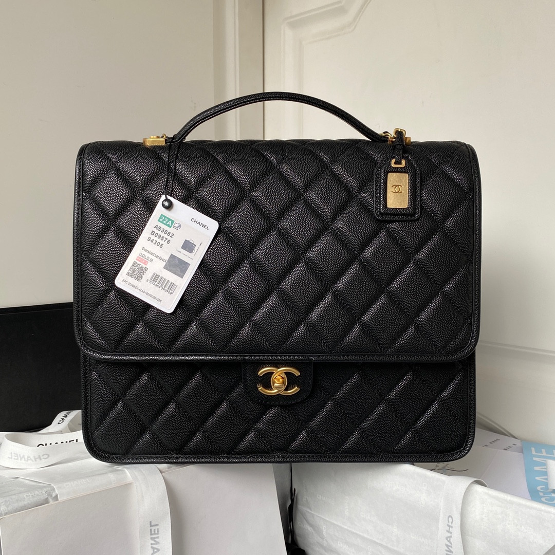 Ch*el 22K 31.5x31x9cm