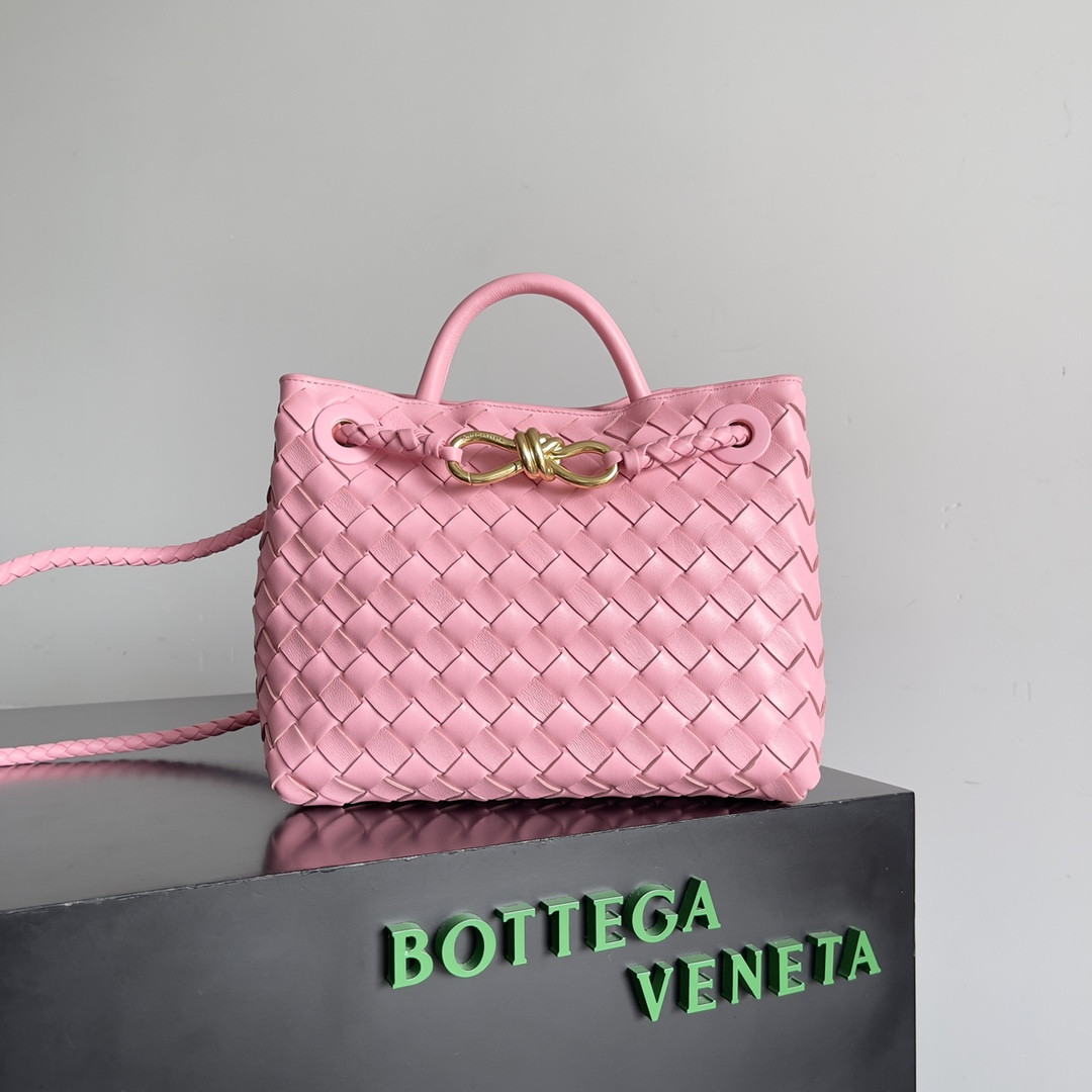 Bo*te*ga Ve*ne*ta Small Andiamo 25x22x10.5cm