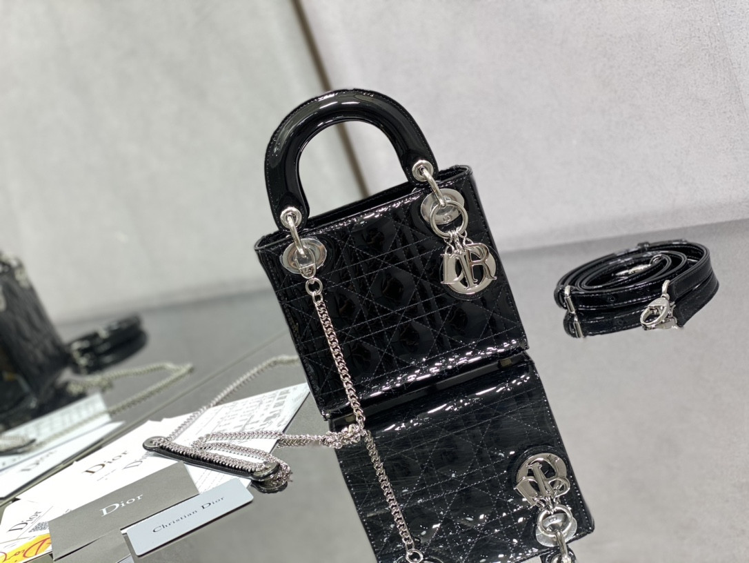 Mini Lady D*0r Bag Patent Cannage Calfskin 17 x 15 x 7 cm
