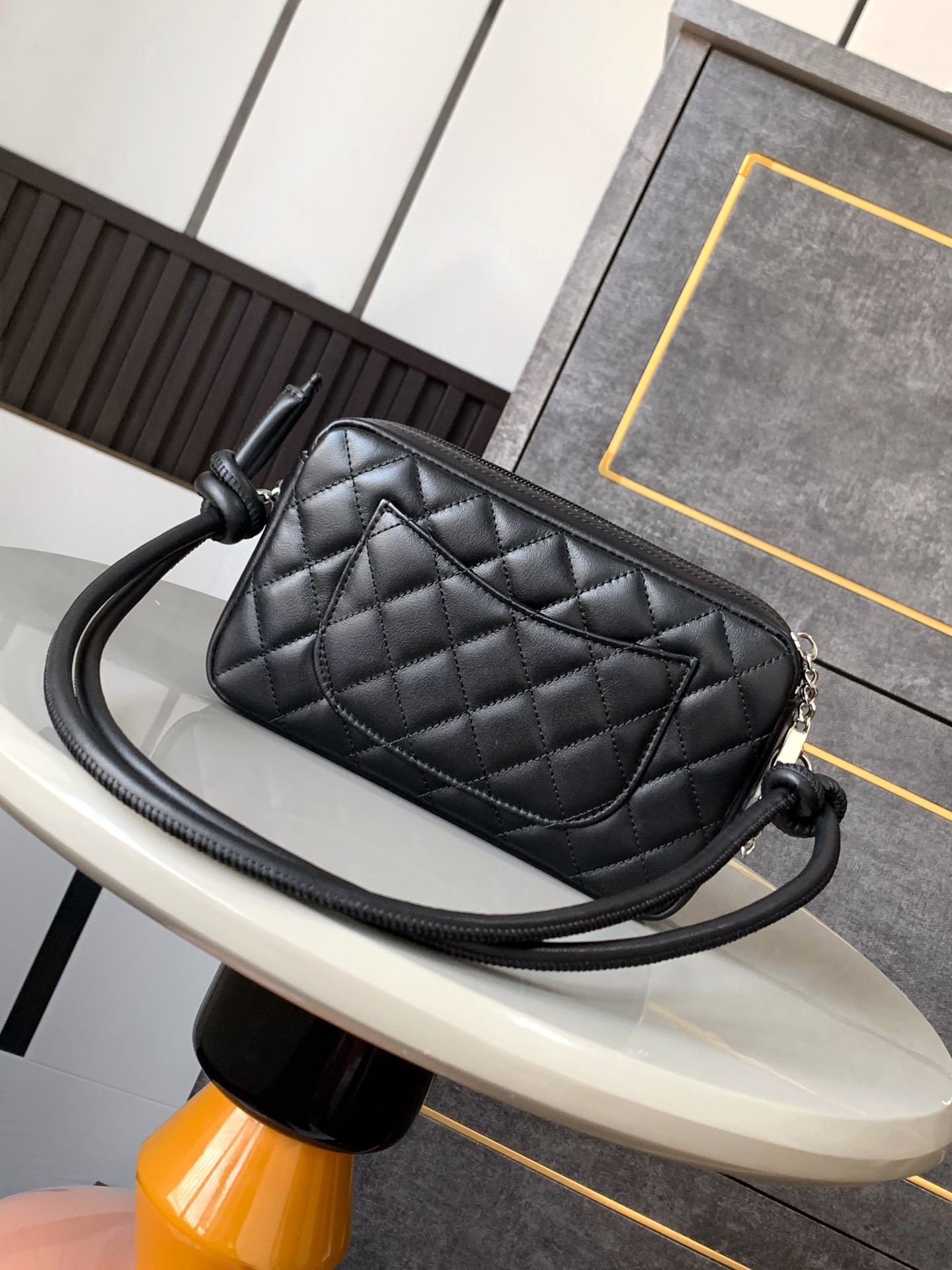Ch*el Cambon Hobo Bag 20x12x3cm