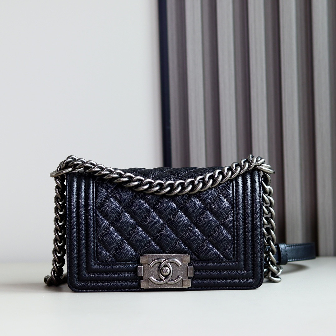 Ch*el Small BOY Handbag A67085 12x20.5x8.5cm