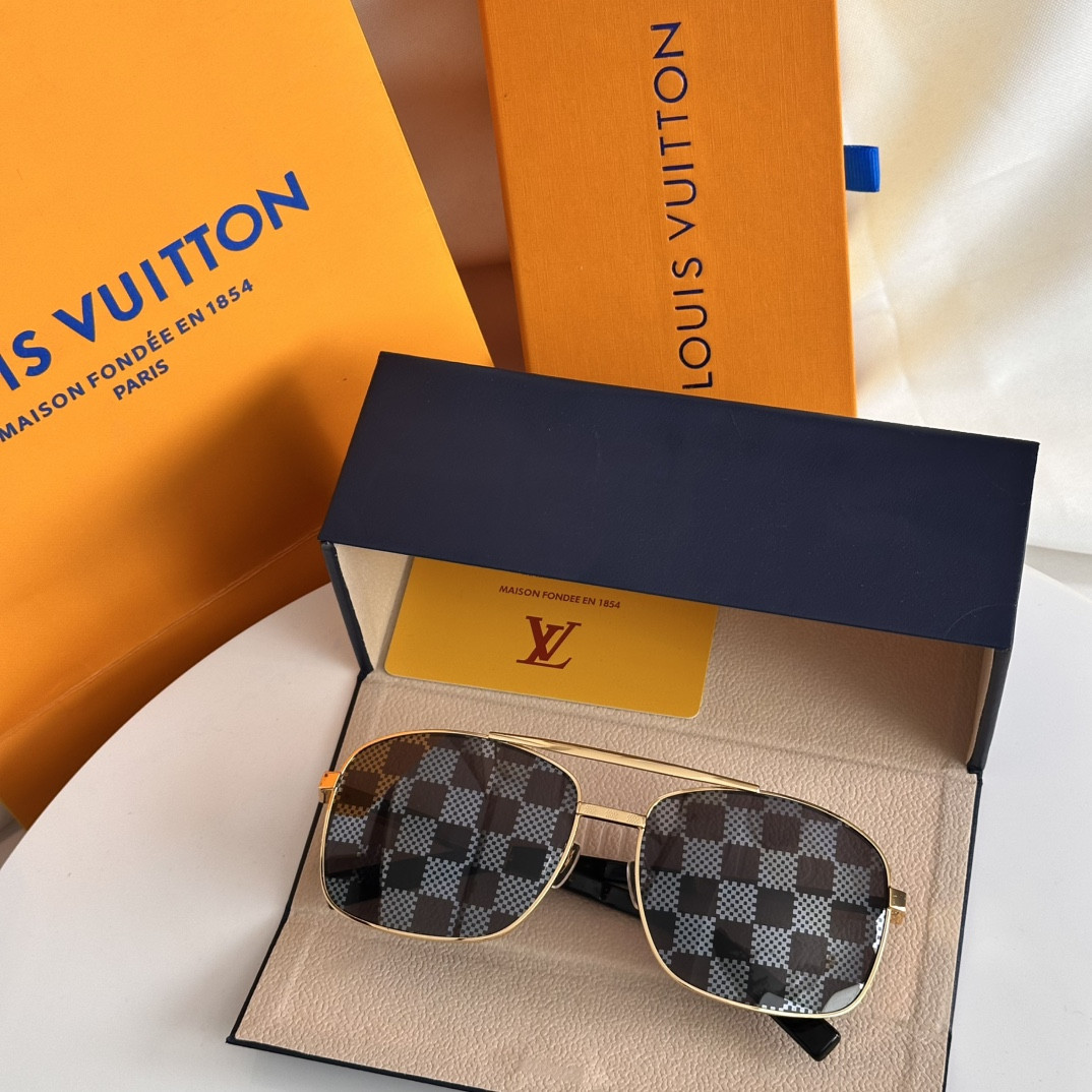 LV Glasses Z0259U