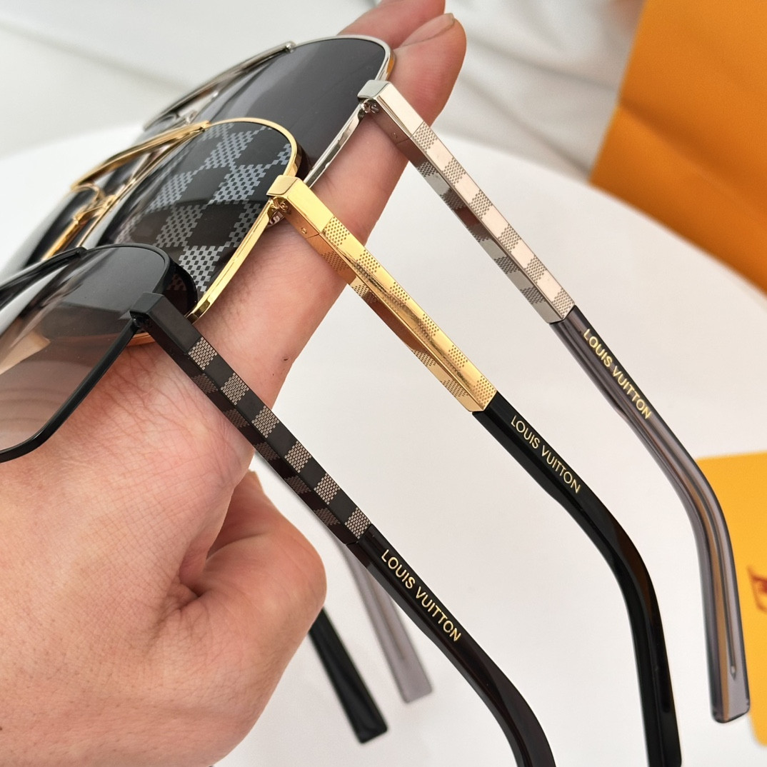 LV Glasses Z0259U