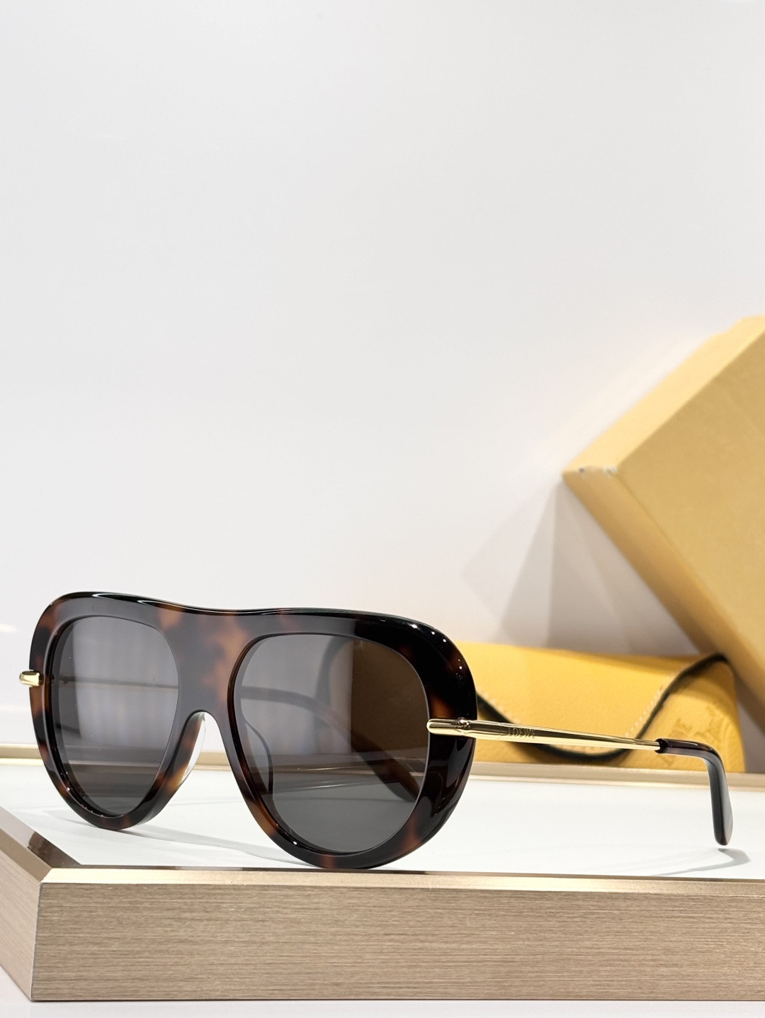L0ew* glasses lw40186i 52-16-140