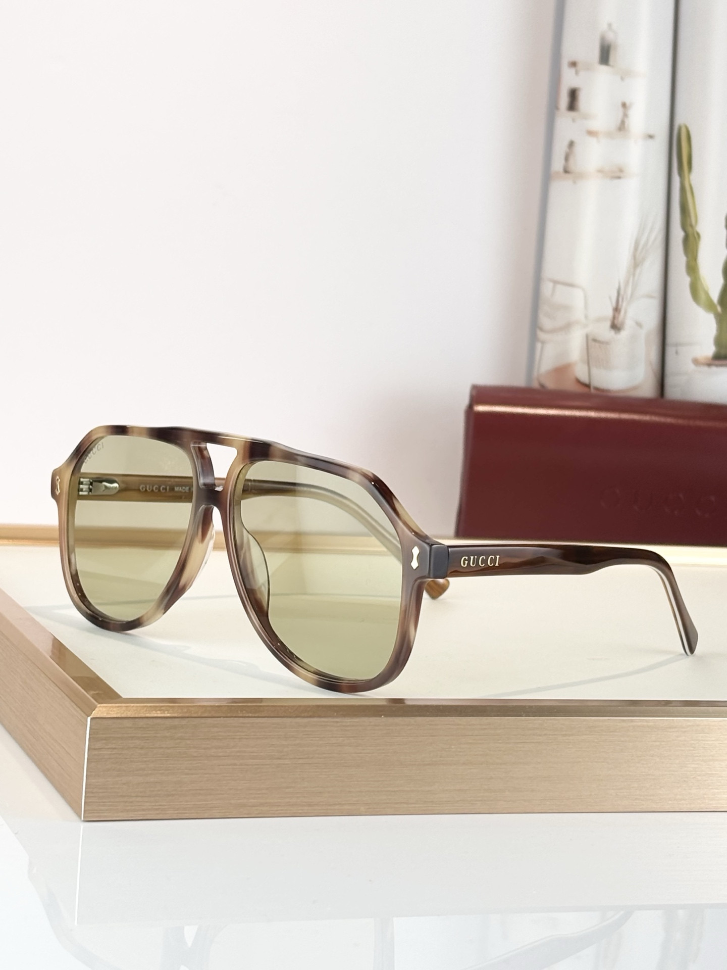 G*u*i glasses gg1042s 58-14-145