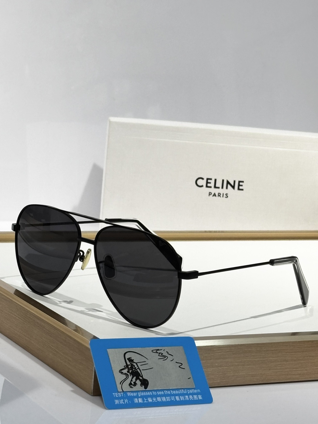 Ce**e aviator sunglasses cl40062 61-12-145