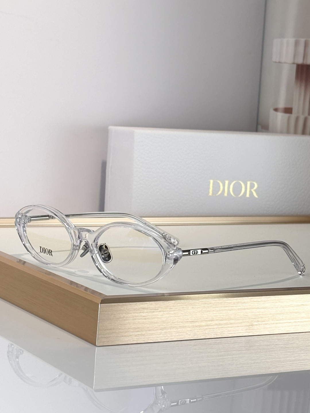 D*or glasses minicd r8f 52-17-145