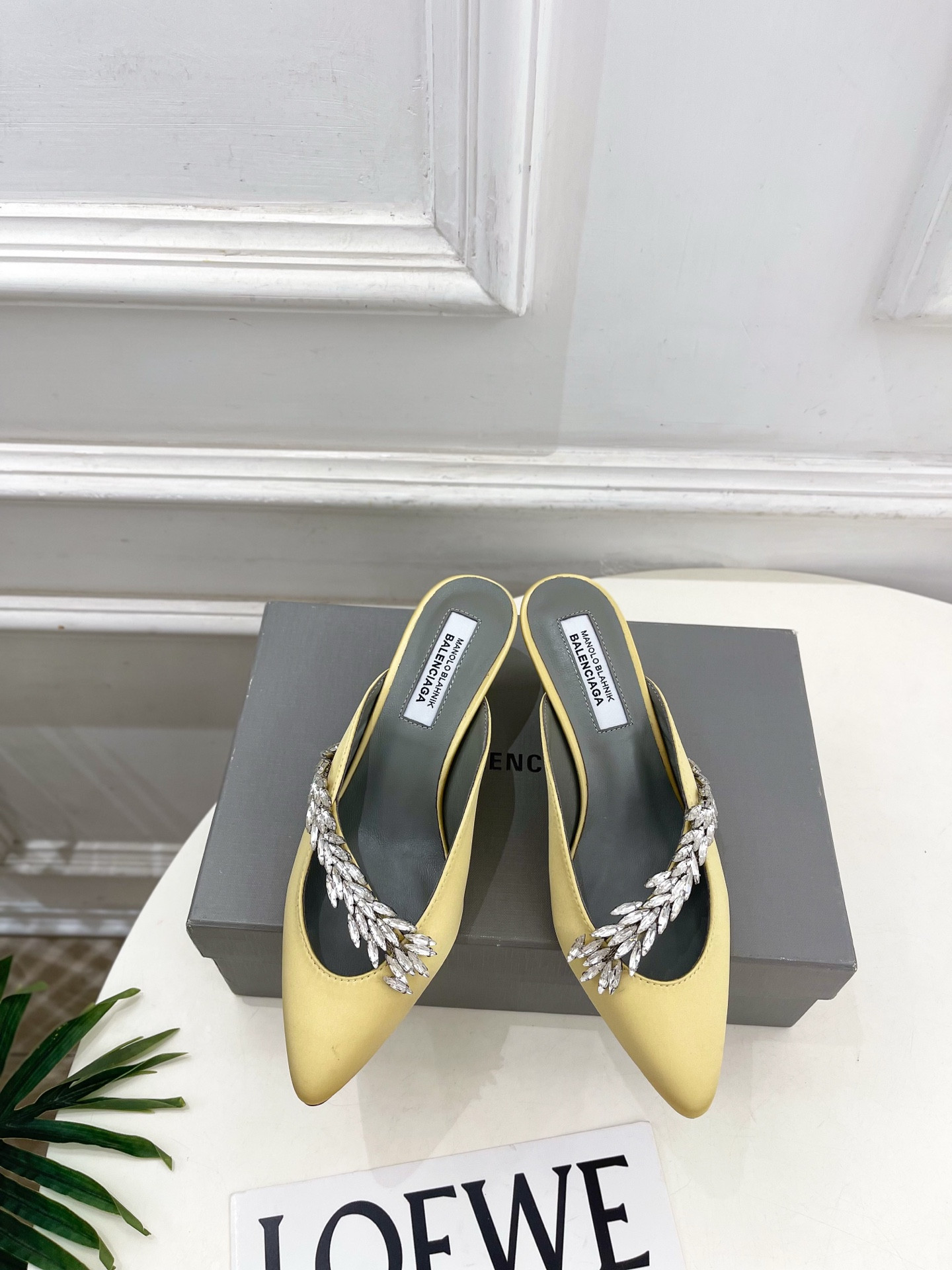 ua ba*len*cia*ga x ma*n010 B1ah*ik mule 5.5cm heel
