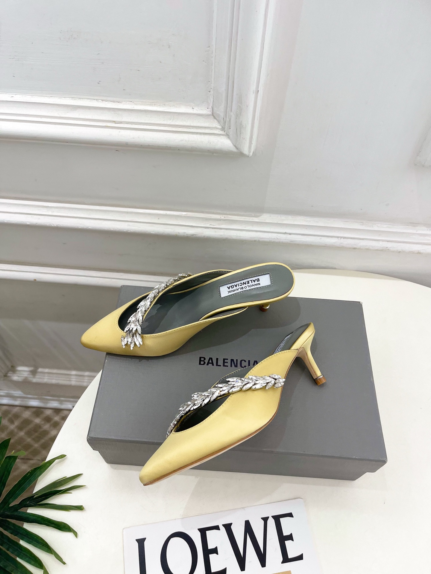 ua ba*len*cia*ga x ma*n010 B1ah*ik mule 5.5cm heel