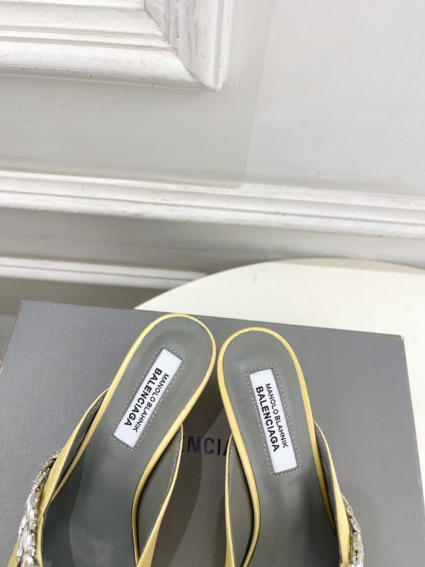 ua ba*len*cia*ga x ma*n010 B1ah*ik mule 5.5cm heel