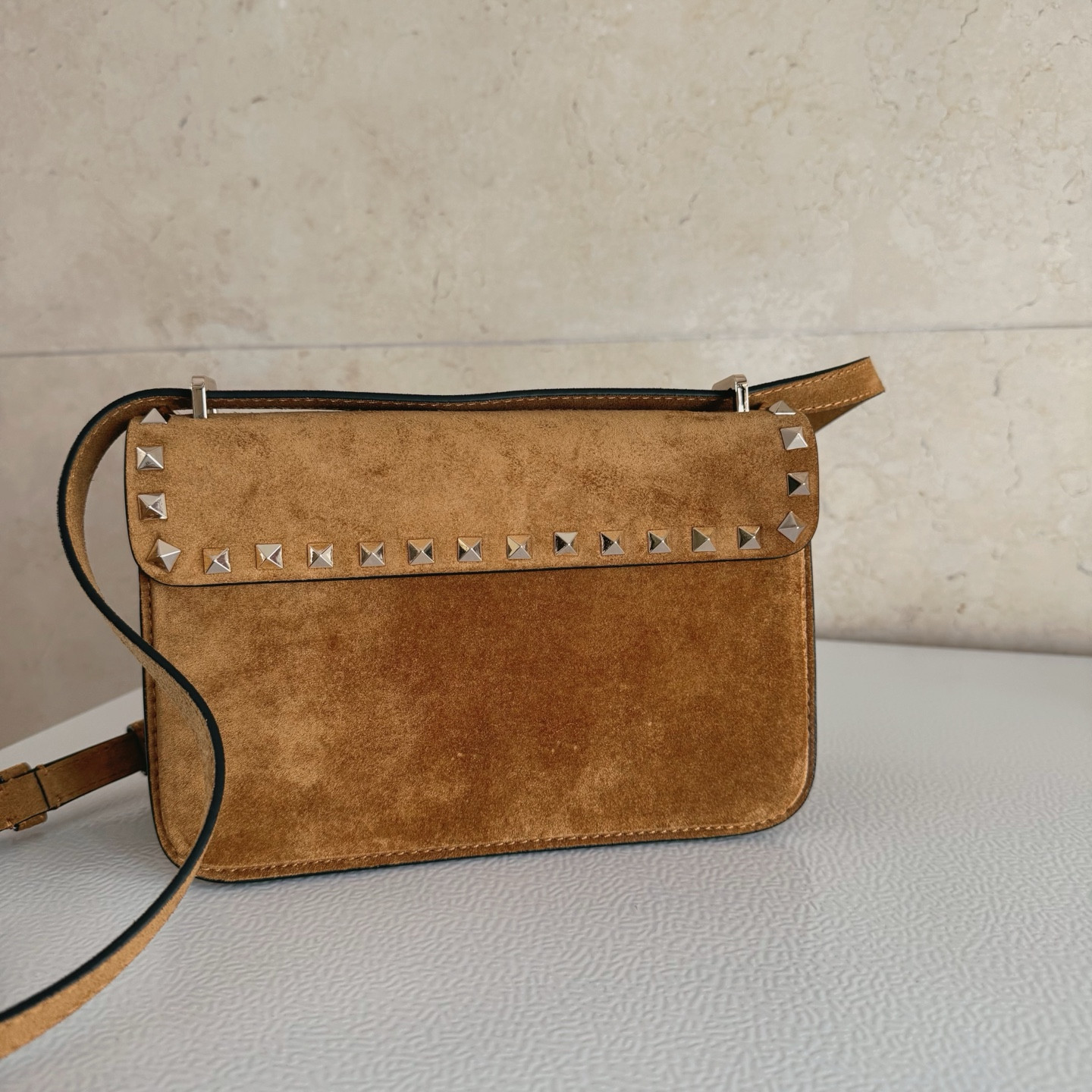 Va1e*ntin0 garavani rockstud small shoulder bag 21.5x15.5x8.5cm