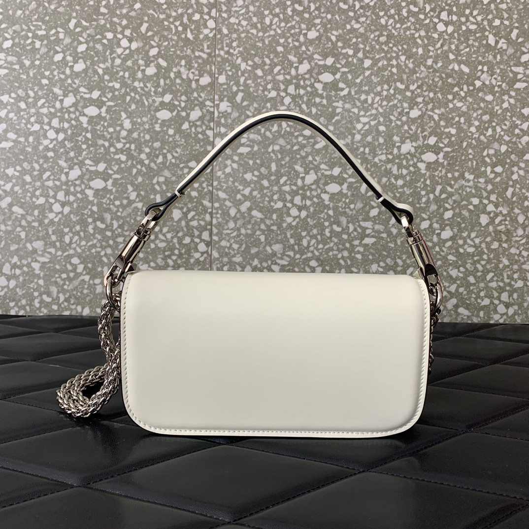 Va1e*ntin0 garavani locò shoulder bag 20x11x5cm