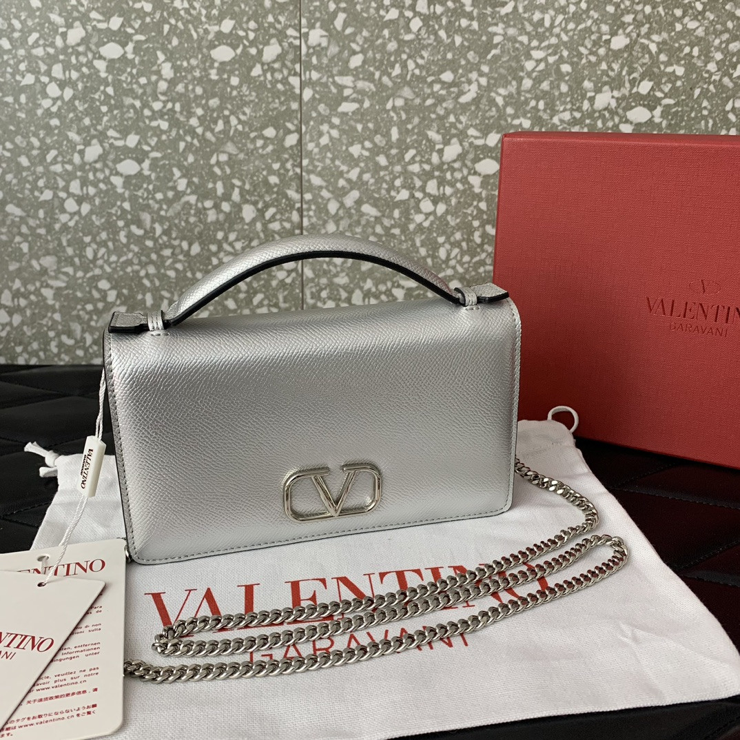 Va1e*ntin0 vlogo signature wallet with chain bag 19x11x4cm