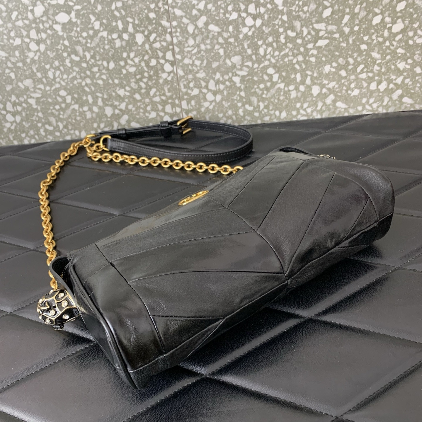 Va1e*ntin0 garavani panthea small shoulder bag 24x14x6cm