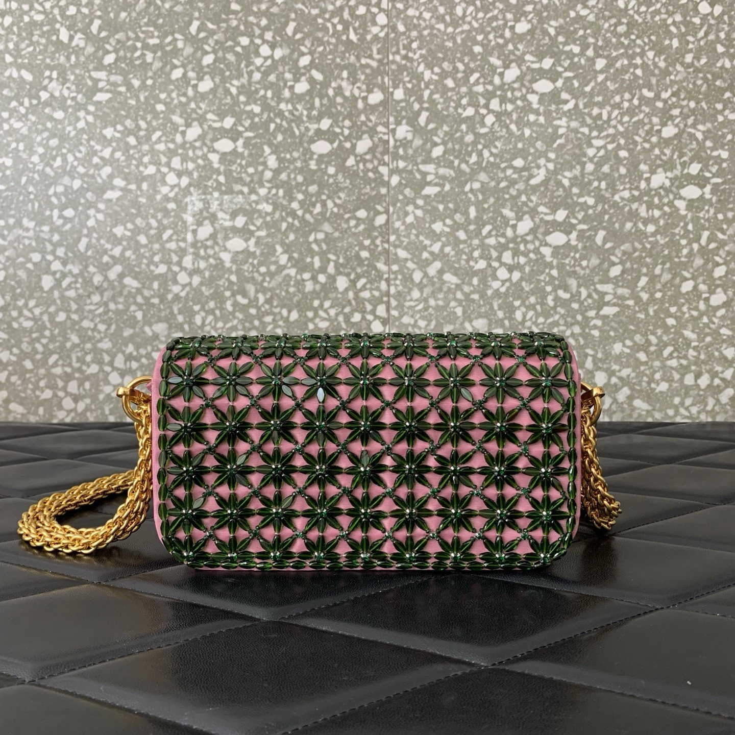 Va1e*ntin0 vlogo signature wallet with chain bag 20x10x5.5cm