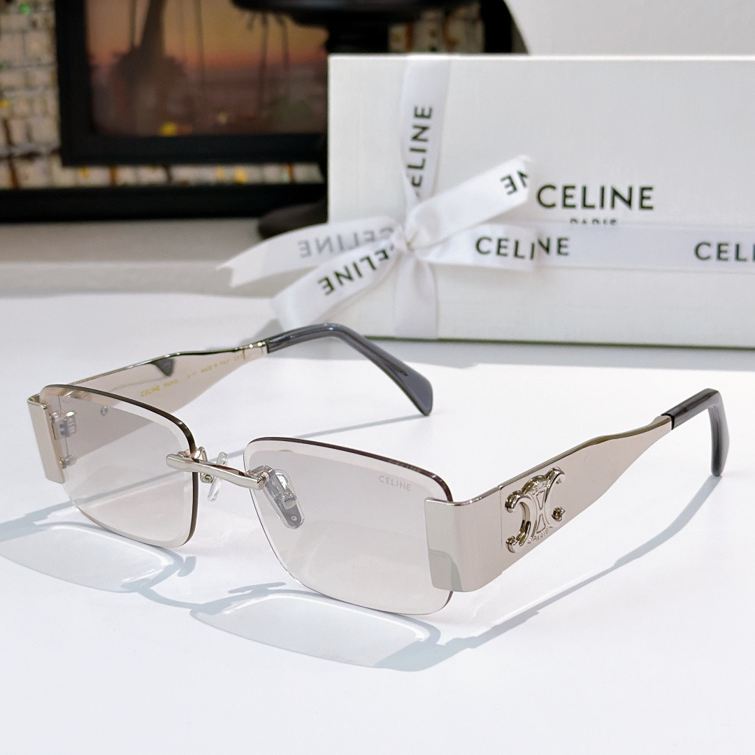 Ce**e glasses