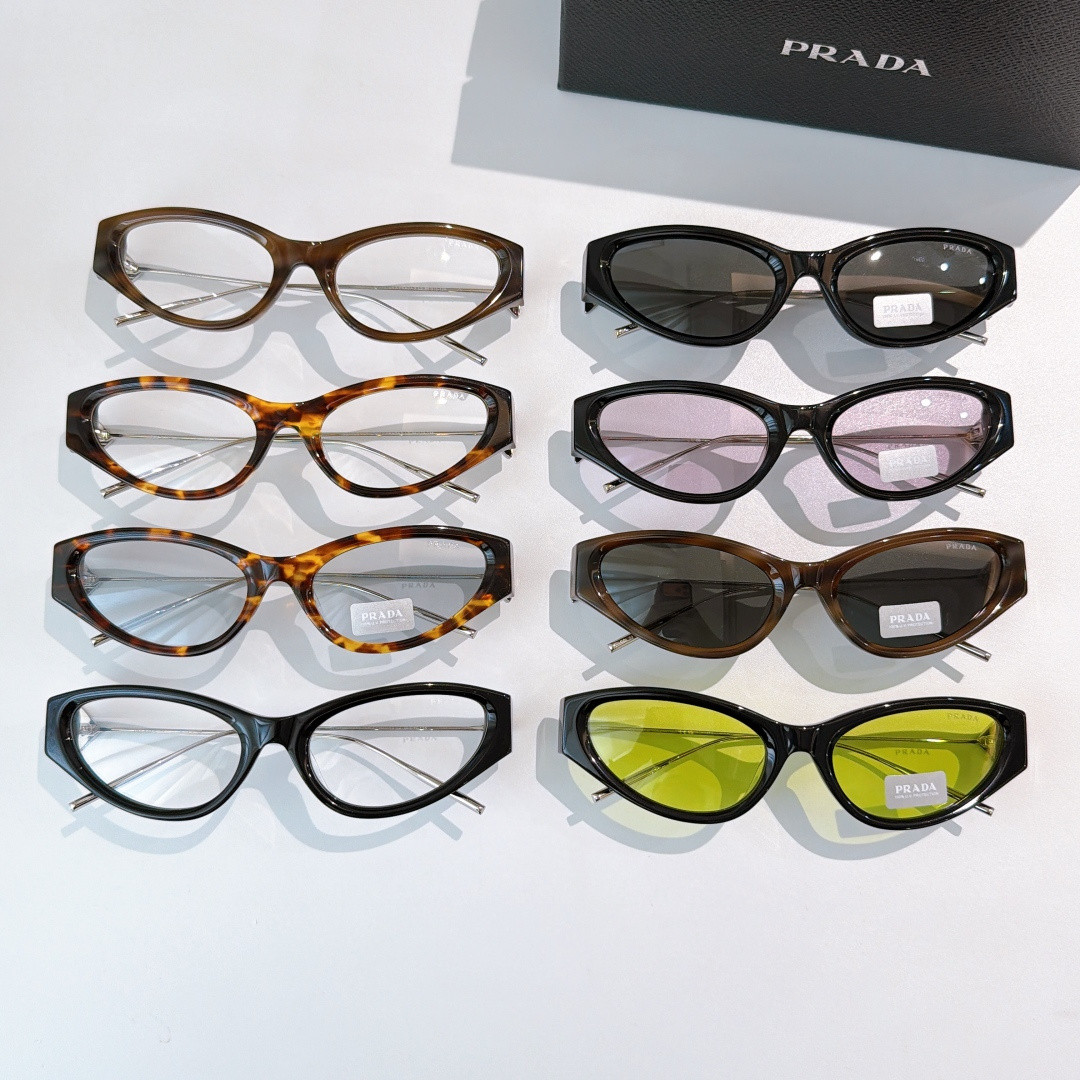 Pra*a glasses